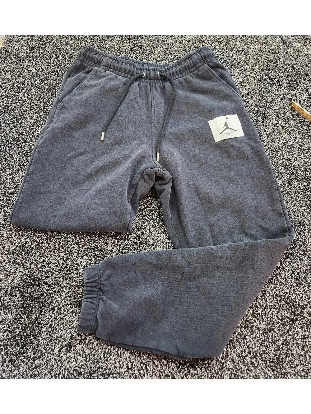 Nike Air Jordan Jogger Sweatpants Men Small Flight Essentials Workout Gym Black